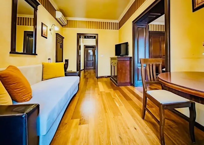 Joy Romantic Retreat & Vibe